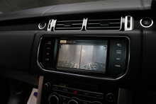 Land Rover Range Rover SD V8 Autobiography 