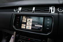 Land Rover Range Rover SD V8 Autobiography 