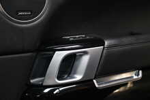 Land Rover Range Rover SD V8 Autobiography 