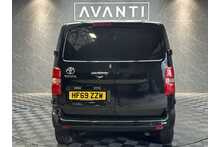 Toyota ProAce D Design 