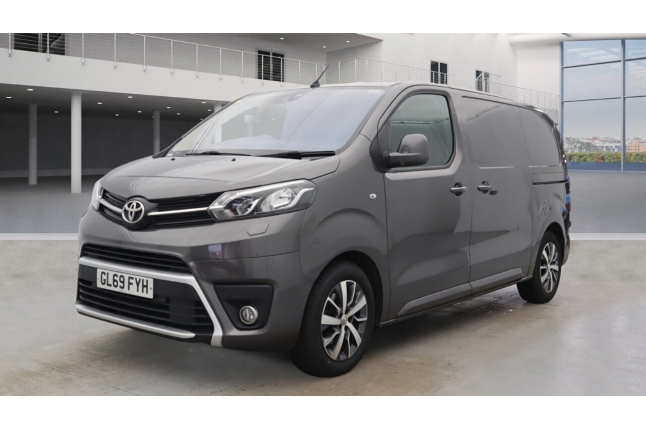Used 2020 Toyota ProAce D Design For Sale in Bristol (U3971) | Avanti ...
