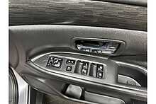Mitsubishi Outlander DI-D 4 