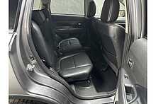 Mitsubishi Outlander DI-D 4 