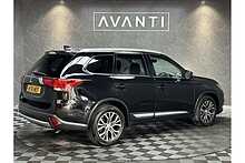 Mitsubishi Outlander DI-D 4 