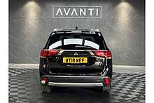 Mitsubishi Outlander DI-D 4 