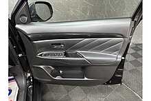 Mitsubishi Outlander DI-D 4 