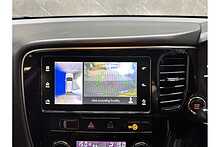 Mitsubishi Outlander DI-D 4 