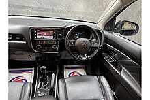 Mitsubishi Outlander DI-D 4 