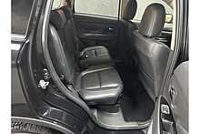 Mitsubishi Outlander DI-D 4 