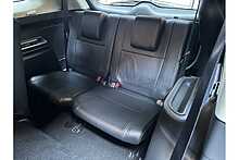 Mitsubishi Outlander DI-D 4 