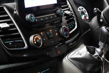 Ford Transit Custom 280 EcoBlue Limited 