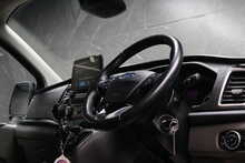 Ford Transit Custom 320 EcoBlue Limited 