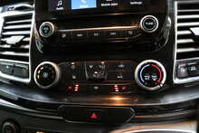 Ford Transit Custom 320 EcoBlue Limited 