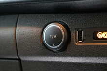 Ford Transit Custom 320 EcoBlue Limited 