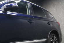 Mitsubishi Outlander DI-D 3 