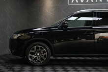Mitsubishi Outlander DI-D GX3 