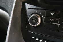 Ford Transit Connect 200 EcoBlue Limited 
