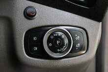 Ford Transit Connect 200 EcoBlue Limited 