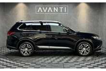 Mitsubishi Outlander DI-D 3 