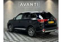 Mitsubishi Outlander DI-D 3 