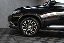 Mitsubishi Outlander DI-D 3 