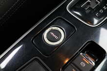 Mitsubishi Outlander DI-D 3 