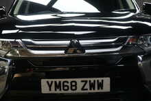 Mitsubishi Outlander DI-D Juro 