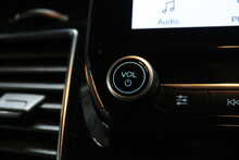 Ford Transit Custom 300 EcoBlue Limited 