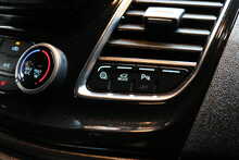 Ford Transit Custom 300 EcoBlue Limited 