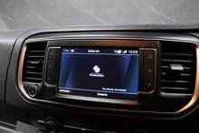 Peugeot Expert BlueHDi 1400 Professional Premium 