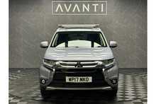 Mitsubishi Outlander DI-D 4 