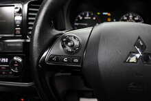 Mitsubishi Outlander DI-D 4 