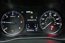 Mitsubishi Outlander DI-D 4 