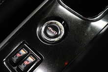 Mitsubishi Outlander DI-D 4 