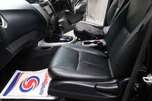 Nissan Navara dCi Tekna 