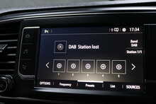 Vauxhall Vivaro Turbo D 3100 Sportive 