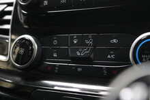 Ford Transit Custom 280 EcoBlue Limited 