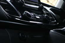 Ford Transit Custom 280 EcoBlue Limited 