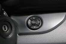 Vauxhall Vivaro Turbo D 3100 Elite 