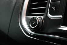 Vauxhall Vivaro Turbo D 3100 Elite 