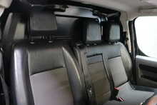 Vauxhall Vivaro Turbo D 3100 Elite 