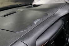 Vauxhall Vivaro Turbo D 3100 Elite 