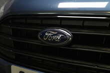 Ford Transit Connect 200 EcoBlue Limited 