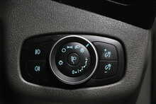 Ford Transit Connect 200 EcoBlue Limited 