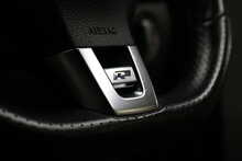 Volkswagen Tiguan TDI BlueMotion Tech R-Line Edition 