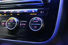 Volkswagen Scirocco TSI BlueMotion Tech R 