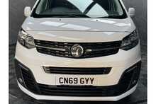 Vauxhall Vivaro Turbo D 2900 Sportive 