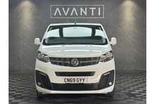 Vauxhall Vivaro Turbo D 2900 Sportive 