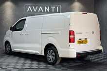 Vauxhall Vivaro Turbo D 2900 Sportive 