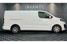 Vauxhall Vivaro Turbo D 2900 Sportive 